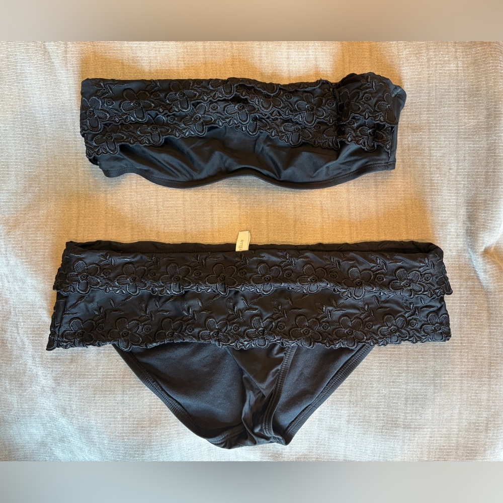 Perry Ellis Two Piece Black Embroidered Bandeau Swimwear